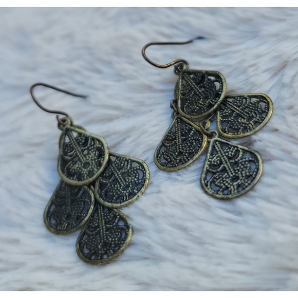 Boho tear drop chandelier dangle earrings - Picture 12 of 17